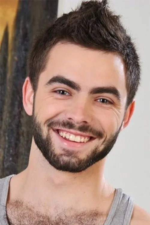 Josh Long interpretando a 