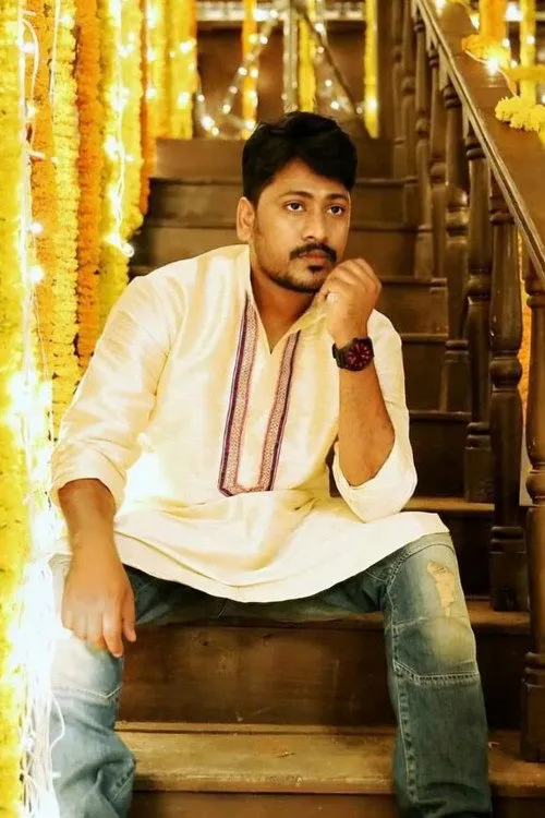 Yaaneea Bhardwaj ha trabajado con Josh Ravi en 1 ocasiones