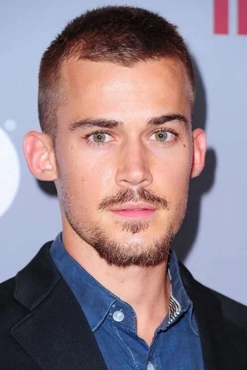 Michael Kincade ha trabajado con Josh Salatin en 1 ocasiones