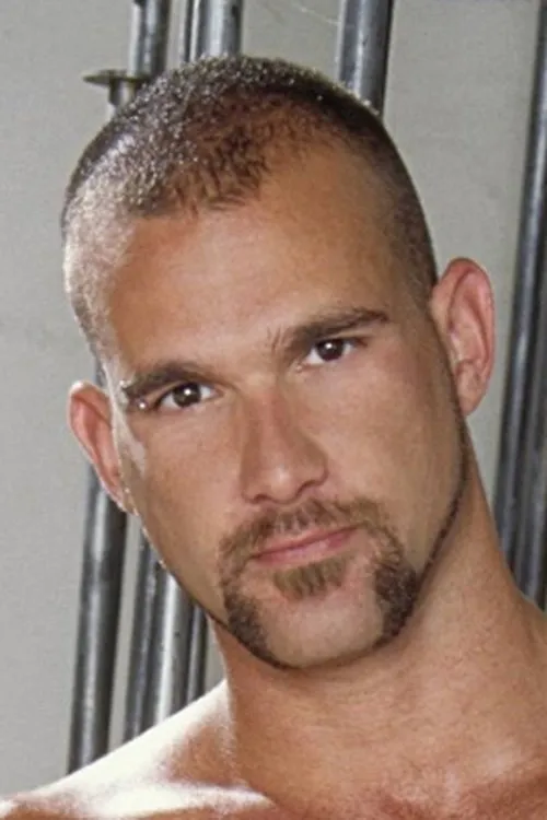 Zackary Pierce ha trabajado con Joshua Adams en 3 ocasiones