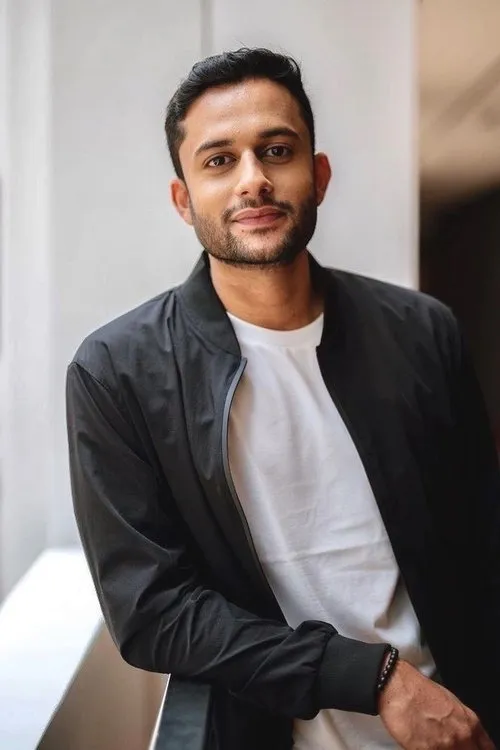 Joshua Marc — personaje: Castor