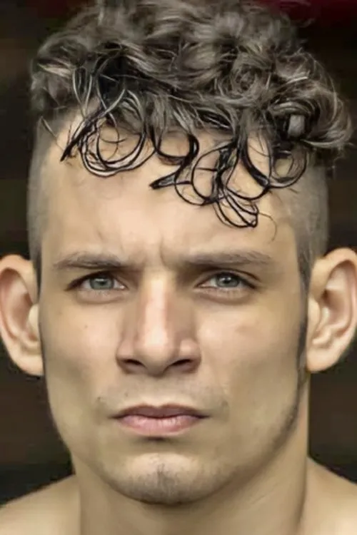 Joshua Ocampo interpretando a Self