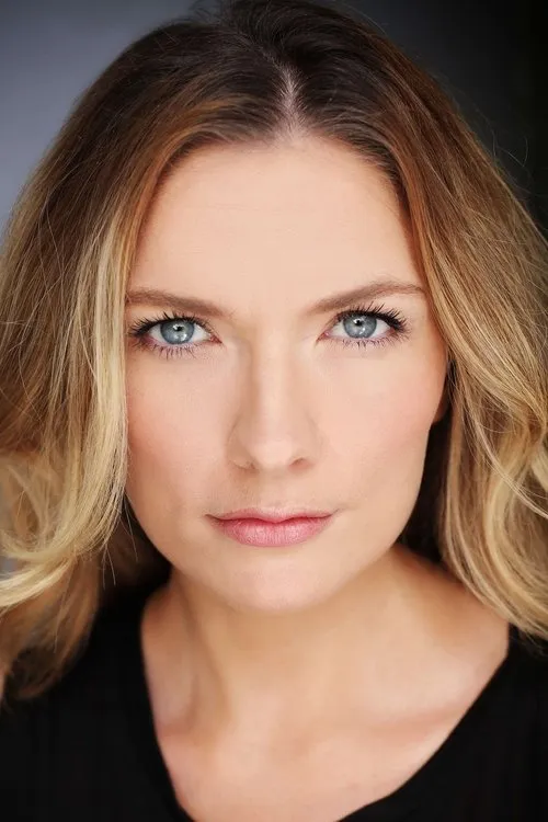 Joy Buckle — personaje: Marilyn Cole