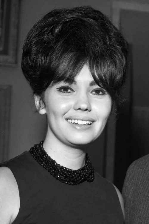 Joyce Nizzari en su biografía y filmografía