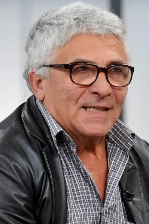 János Kovács ha trabajado con József Székhelyi en 1 ocasiones