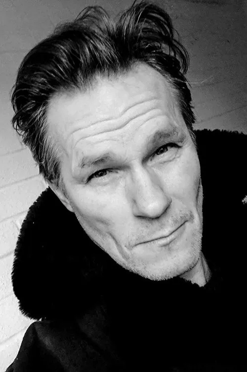 József Tálos en su biografía y filmografía