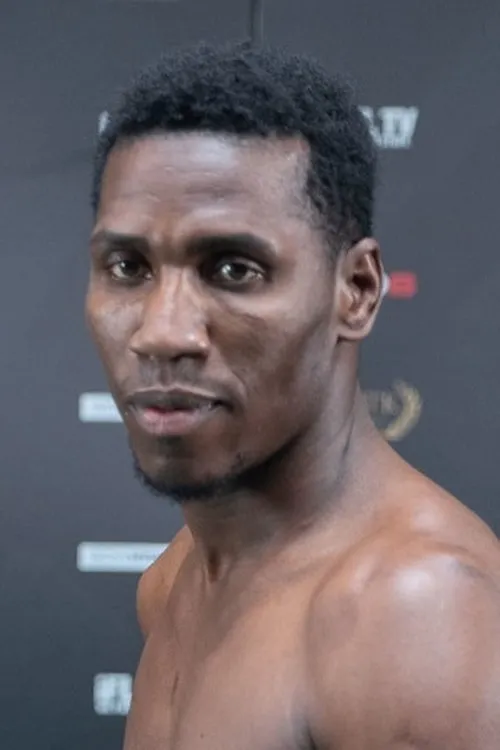 Juan Carlos Abreu interpretando a Self