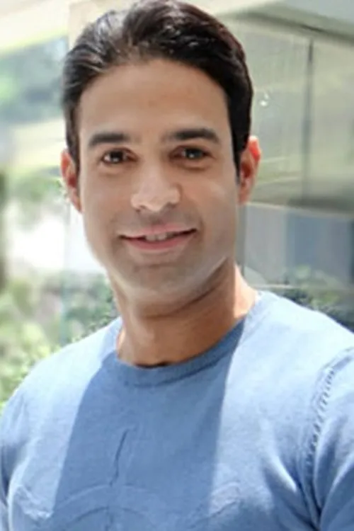 Ernesto Rivas ha trabajado con Juan Vidal en 1 ocasiones