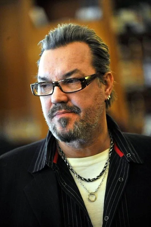 Eliel Lignell ha trabajado con Juha Veijonen en 1 ocasiones