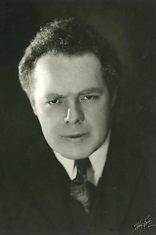 Rose Kessner ha trabajado con Jules Epailly en 1 ocasiones