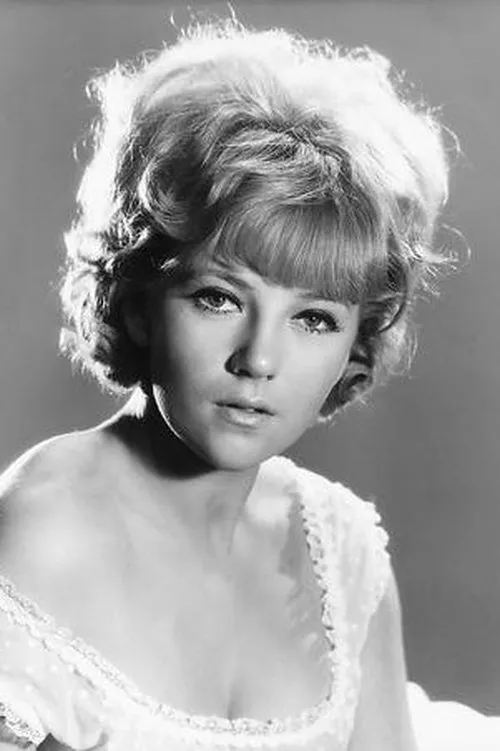 Kim McGarrity ha trabajado con Julia Foster en 1 ocasiones