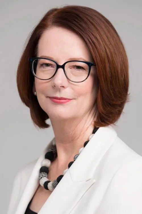 Julia Gillard — personaje: Self