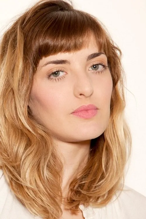 Alberto Ajaka ha trabajado con Julia Martínez Rubio en 5 ocasiones