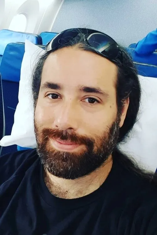 Doug Wimbish ha trabajado con Julián Barrett en 3 ocasiones