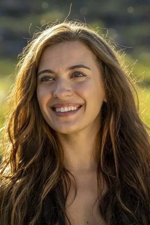 Juliana Boller interpretando a Rielle