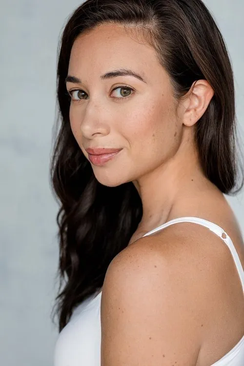 Madeleine Bundy ha trabajado con Julie Ann Earls en 1 ocasiones