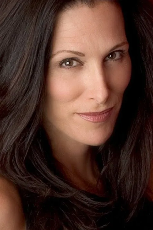 Julie Caitlin Brown interpretando a Vekor (archive footage)