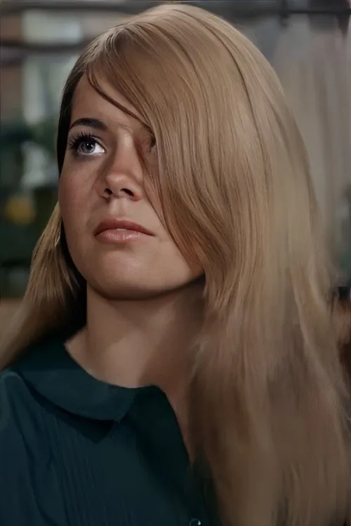 Janice Miller ha trabajado con Julie Cohn en 1 ocasiones