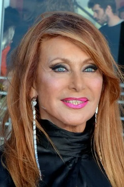 Lova Moor ha trabajado con Julie Pietri en 1 ocasiones