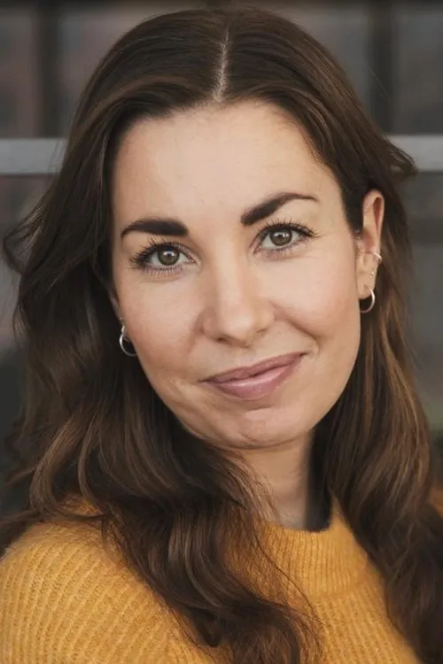 Olivia Joof Lewerissa ha trabajado con Julie Rudbæk en 1 ocasiones