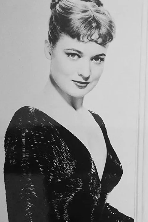 Julie Wilson interpretando a Ivy Corlane