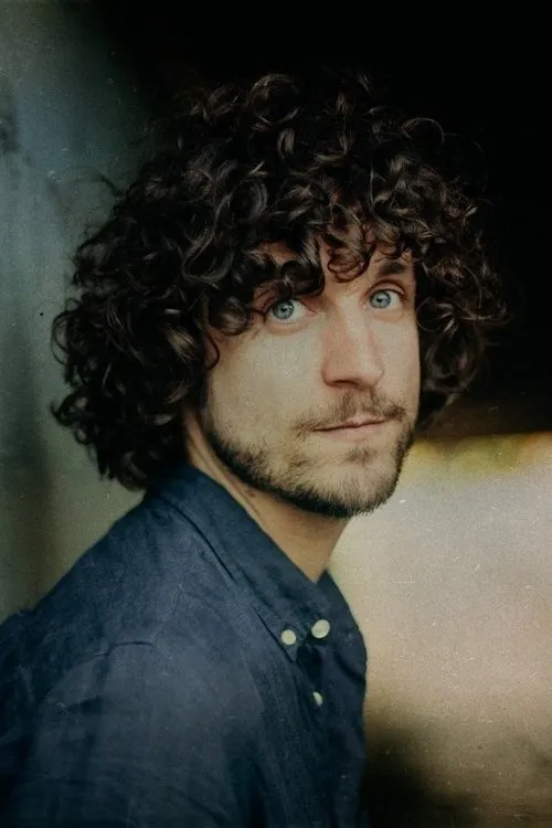 Kevin Parker ha trabajado con Julien Barbagallo en 1 ocasiones