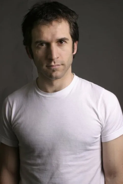 Lorry Ayers ha trabajado con Julien Elia en 1 ocasiones