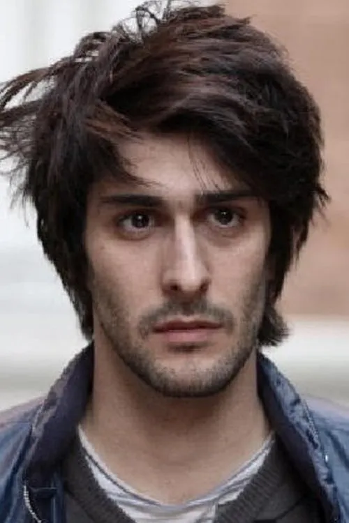 Julien Honoré interpretando a Gulven