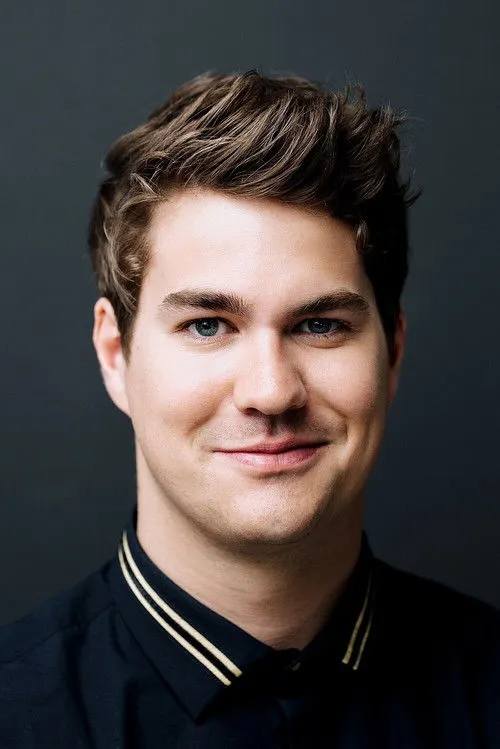 Julie Bernard ha trabajado con Julien Lacroix en 1 ocasiones