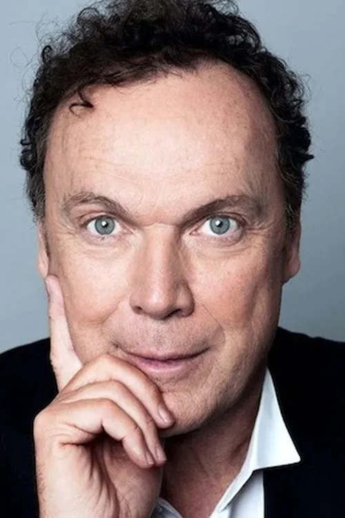 Hervé Mathoux ha trabajado con Julien Lepers en 1 ocasiones