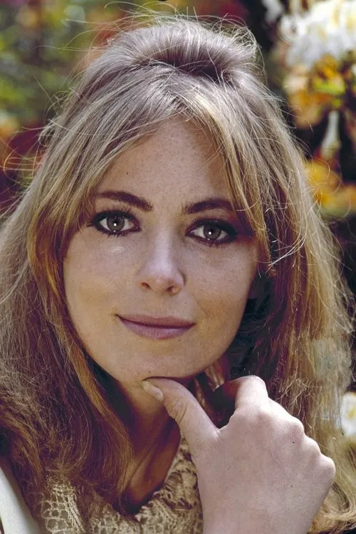 Juliet Harmer — personaje: Georgina Jones