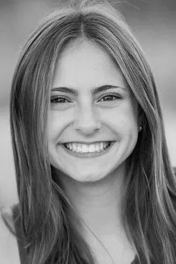 Lucille Sharp ha trabajado con June Gentry en 1 ocasiones