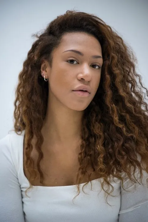 Nettie Blanken ha trabajado con June Yanez en 1 ocasiones