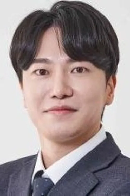 Foto de perfil del actor Jung Sang Moon en el reparto