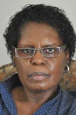 Maxine McNair ha trabajado con Junie Collins en 1 ocasiones