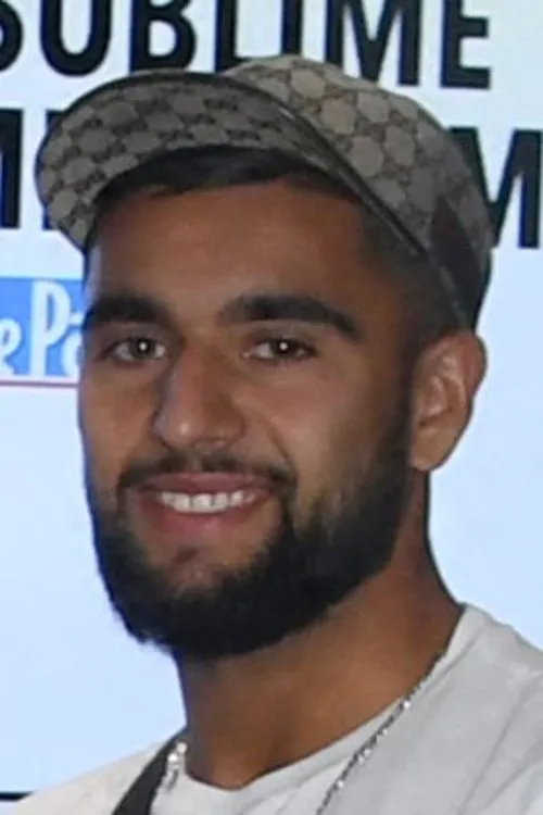 Chris Makodi ha trabajado con Junior Correia en 1 ocasiones