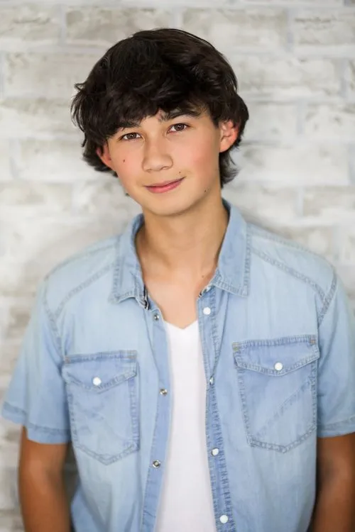 Wendy Abbott ha trabajado con Justice Gin en 1 ocasiones