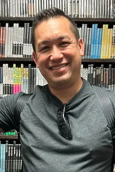 Foto de perfil del actor Justin Sevakis en el reparto