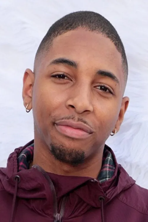 Kaalan Rashad Walker interpretando a William MCgee