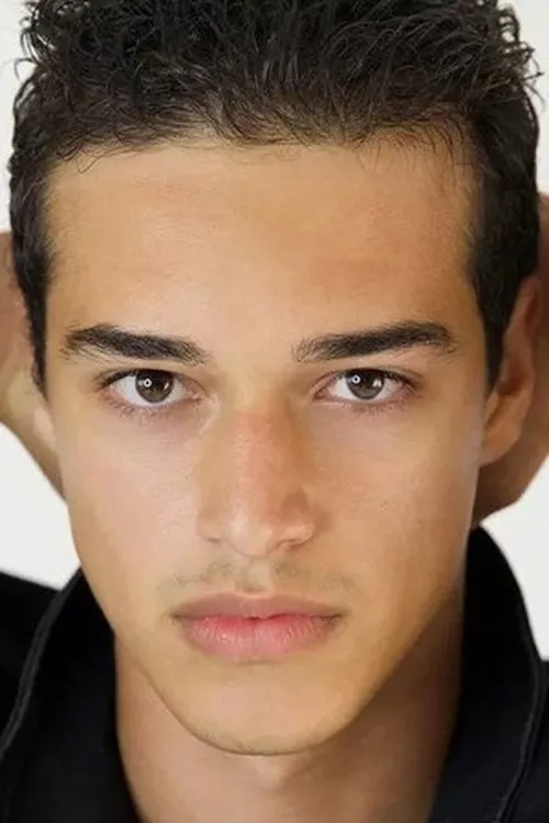 Kaan Mirac Sezen — personaje: Can