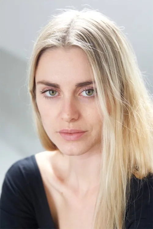 Arcadia Kendal ha trabajado con Kaelen Ohm en 1 ocasiones