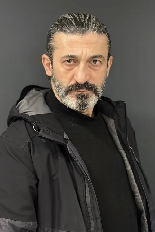 Miraç Sevsay ha trabajado con Kahraman Tayfur en 1 ocasiones