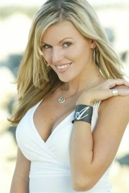 Kaja Gjesdal interpretando a Blonde Woman