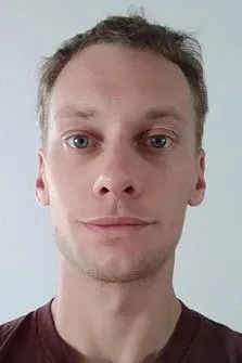 Radoslaw Rozniecki ha trabajado con Kajetan Miros en 1 ocasiones