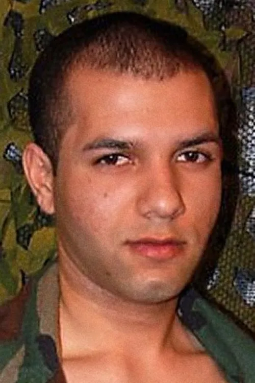 Kal Sparks interpretando a 