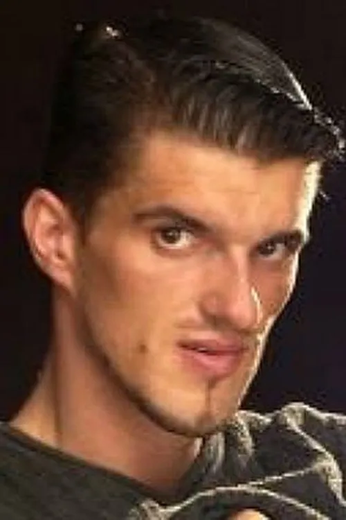 Kamil Klein interpretando a 