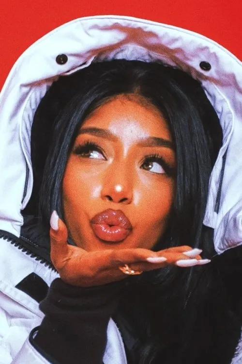 Kamille interpretando a Self