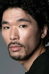 Hong Jin-gi ha trabajado con Kang Min-tae en 1 ocasiones