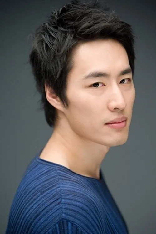 Kang Woo-je en su biografía y filmografía