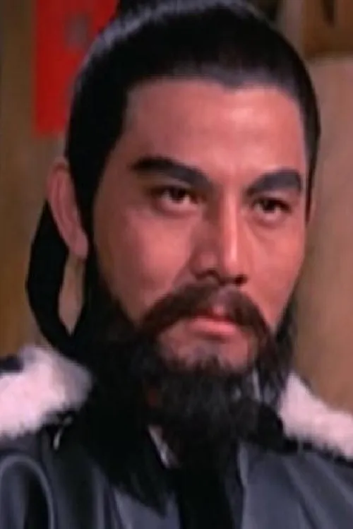 Kao Ming interpretando a Leader of Sixteen Bandits of Yan Yun